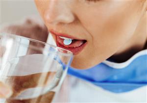 تقلل فعاليته أم تخفف أعراضه؟.. إليك تأثير المسكنات على لقاح كورونا