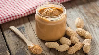   كيف يمكن لزبدة الفول السوداني أن تدعم عضلاتك في رمضان؟