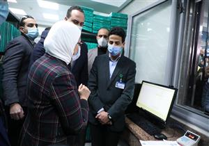 بالصور.. وزيرة الصحة تتجول بمستشفيات التأمين الصحي بالإسماعيلية