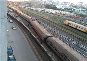 خروج عربة قطار 928 عن القضبان بمحطة مصر وسط الإسكندرية