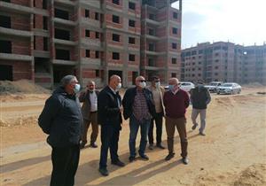 عمارات بديل العشوائيات.. مسئولو "الإسكان" يتفقدون مشروعات جهاز مدينة العبور