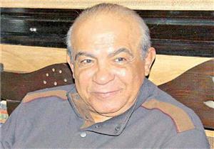 تعرف على راتب هادي الجيار وأحمد زكي بـ"مدرسة المشاغبين".. الأخير ثار بسببه