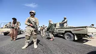 اليمن.. الجيش يتصدى لهجمات الحوثيين في محافظات مأرب والجوف وتعز