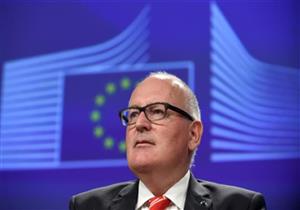 نائب رئيسة المفوضية الأوروبية يقر بارتكاب أخطاء في استراتيجية التطعيم ضد كورونا