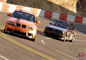 فيديو.. حرمان شخصين ببريطانيا من القيادة لمدة عام بعد "سباق جنوني"