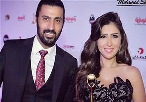 محمد سامي عن تعرضه ومي عمر للهجوم: "في ناس عاوزة تبقى مكاننا" (فيديو)