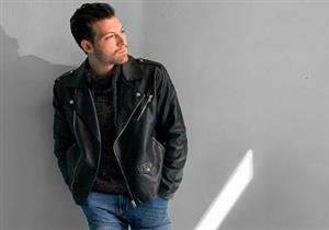 محمود حجازي ينشر صورة تجمعه بيسرا من كواليس "حرب أهلية"