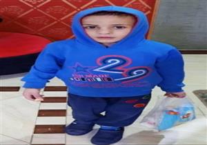 صغير في الشارع.. الأب نفذ طلب زوجته الثانية والطفل يستغيث 