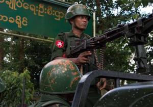 محكمة عسكرية في ميانمار تصدر أحكاما بالسجن بحق صحفيين اثنين