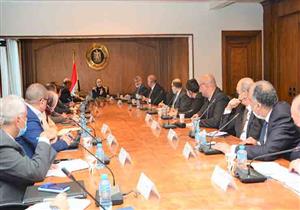 نيفين جامع تترأس الاجتماع الأول للجنة العليا للأخشاب