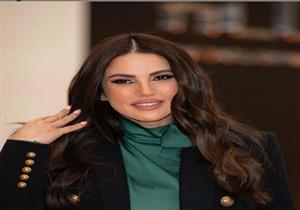 صور| درة لزوجها: "فخورة بيك"