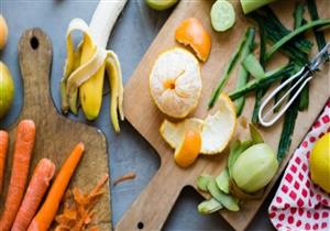  لا ترمي القشور... خبراء يكشفون فوائد مذهلة لقشور الفواكه والخضار