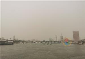 الآن.. أتربة ورمال تضرب القاهرة (صور)