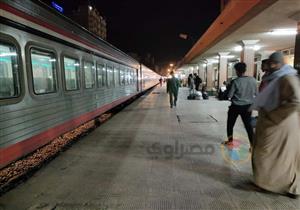 حادث قطاري سوهاج يربك تنقلات ركاب الصعيد: "قطارات متأخرة وبدائل قليلة"‎
