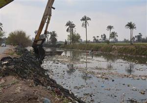 صور.. محافظ القليوبية يتفقد مشروعات الرصف والصرف الصحي في طوخ وشبرا