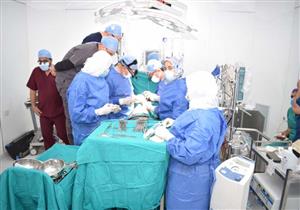 بالصور.. إجراء ٦ عمليات قلب مفتوح للأطفال بمستشفى سوهاج الجامعي 