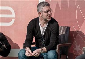 مدرب دجلة السابق بابا فاسيليو يزور مران الأهلي