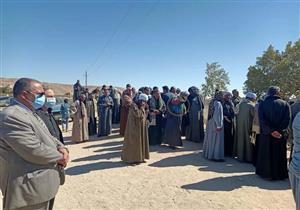 ذهبوا لعزاء شقيقته وماتوا في رحلة العودة.. مأساة أسرة "كمال عبد الحميد" في حادث الكريمات