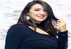  نقل آية عبدالله للمستشفى بعد تعرضها لأزمة صحية