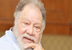 يحيى الفخراني ناعيًا سمير غانم: كان رمزًا من رموز الفن في العالم العربي