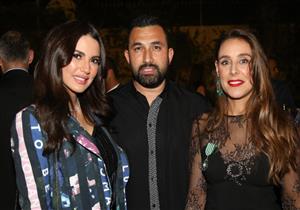 بحضور درة وزاهي حواس.. نادين عبدالغفار تتقلد وسام فارس للفنون من فرنسا