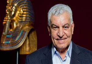 "سيدة القلوب".. زاهي حواس ينعى جيهان السادات