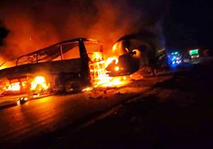 الدفع بـ 25 سيارة إسعاف لموقع حادث صحراوي أسيوط (صور)