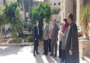 محافظ القليوبية يتفقد مستشفى بنها التعليمي- صور