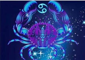 تحتاج لهذا الأمر.. خبير أبراج يكشف توقعات برج السرطان لعام 2022