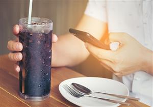 9 أضرار يسببها الإفراط في تناول المشروبات الغازية بعد الإفطار