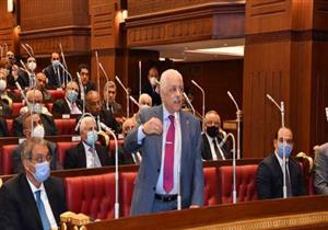 عضو مجلس الشيوخ: لم يحدث أي مشادات مع وزير التعليم في جلسة اليوم