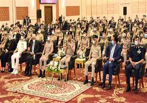 وزير الدفاع يشهد الندوة التخصصية لإدارة المخابرات الحربية