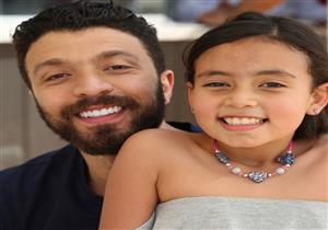 من هي الطفلة "حبيبة" التي أثار مشهد تغسيلها الجدل في "ملوك الجدعنة"؟