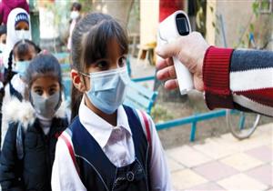 "نزول الطلاب كارثة بكل المقاييس".. "معًا نستطيع" يحذر من موجة كورونا الثالثة