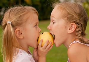 منها هشاشة العظام.. 8 أشياء يكشفها فمك عن صحتك