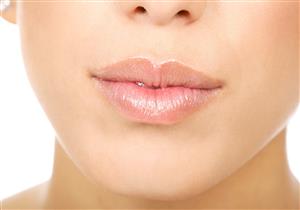 11 وسيلة سهلة وطبيعية للحصول على شفاه ممتلئة