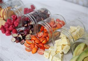 استعدادًا لرمضان.. تعرفي على الفاكهة المجففة الأفضل لصحتِك