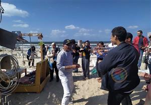 آخر جمعة قبل رمضان.. شواطئ بورسعيد تستقبل المواطنين بالسمسمية (فيديو)