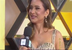 صور| نيللي كريم مع بيومي فؤاد ومحمد فراج من كواليس "ضد الكسر"