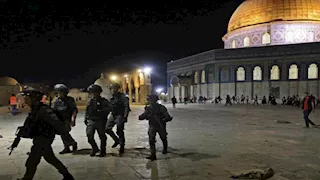 بحماية قوات الاحتلال.. وزير إسرائيلي يقتحم المسجد الأقصى المبارك