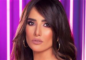 بكلمات مؤثرة.. زينة تنعى ابنة فريد الديب 