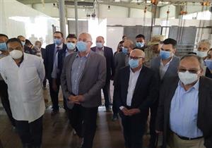 بالصور.. وزير الزراعة يتفقد المجزر الآلي ببورسعيد