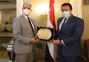 وزير التعليم العالي يبحث آليات التعاون العلمي مع الوكالة الجامعية للفرنكوفونية