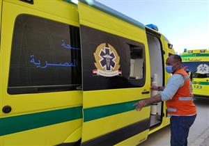 إصابة 9  أشخاص في حادث تصادم سيارتين بطريق "المنصورة- دمياط"