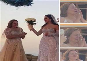 "بكاء وزغاريد".. لقطات من حفل زفاف ابنة كاملة أبوذكري
