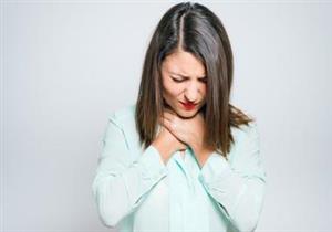 ما هي علامات الإصابة بسرطان الغدة الدرقية.. وهل يمكن علاج المرض؟