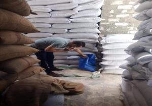  ضبط صاحب مخزن في القاهرة بحوزته عبوات غذائية مجهولة المصدر