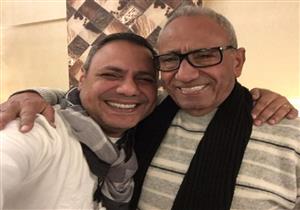  بعد إصابة أسرته بالكورونا.. أمير محروس يطلب الدعاء لوالده