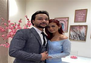 منة عرفة تكشف كواليس خطوبتها.. وهكذا تعرفت على محمود المهدي