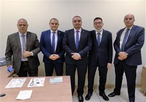 ضبط مجوهرات داخل ملابس راكب قادم من لبنان بمطار القاهرة